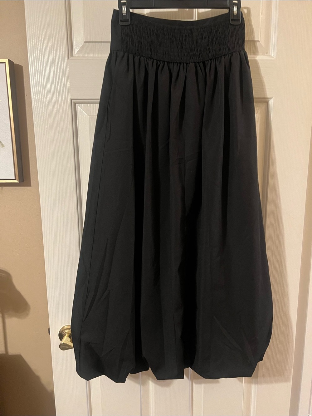 NWOT Women's Black High Wide Waist Bubble Maxi Skirt with Pockets Size Small - Picture 9 of 12